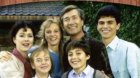 Season 3 (1992) - Season 3 poster and promotional image