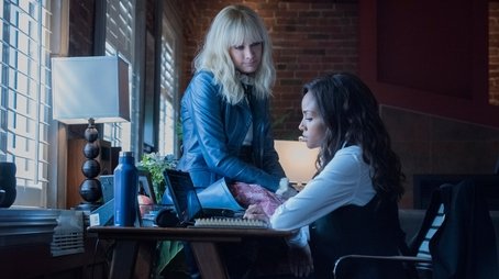 Fair Skin, Blue Eyes (2021) - Episode 4 poster and promotional image