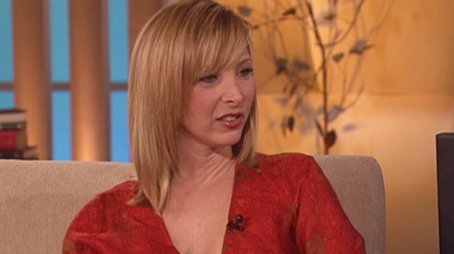 Lisa Kudrow, Linda Ellerbee (2005) - Episode 169 poster and promotional image