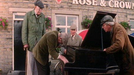 The Man Who Nearly Knew Pavarotti (1995 New Year's Special) (1995) - Episode 16 poster and promotional image