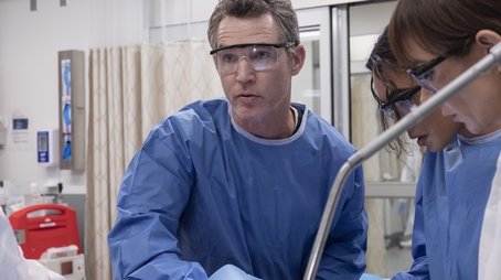 8:00 P.M. (2025) - Episode 14 poster and promotional image