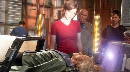 The Long Goodbye (2006) - Episode 16 poster and promotional image