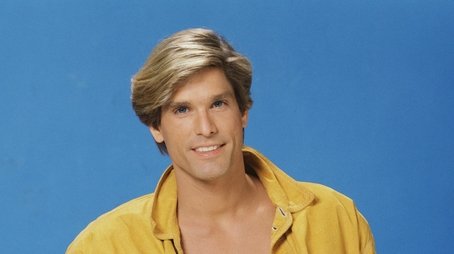Season 1 (1987) - Season 1 poster and promotional image
