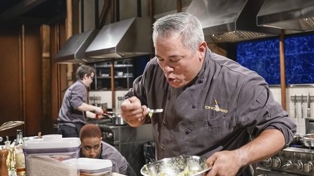 Hot Dog Hotshots (2019) - Episode 4 poster and promotional image