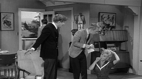 Extra! Extra! Sensory Perception! (1964) - Episode 6 poster and promotional image