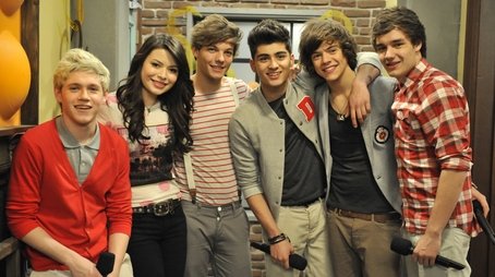 iGo One Direction (2012) - Episode 2 poster and promotional image