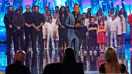 Semifinals: Week 1 Performances (2014) - Episode 17 poster and promotional image