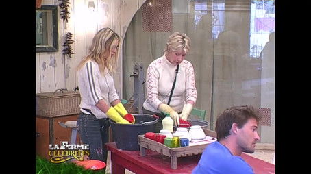 Episode 17 (2004) - Episode 17 poster and promotional image