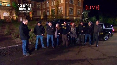 Ghost Hunters Halloween Live '11 (2011) - Episode 9 poster and promotional image