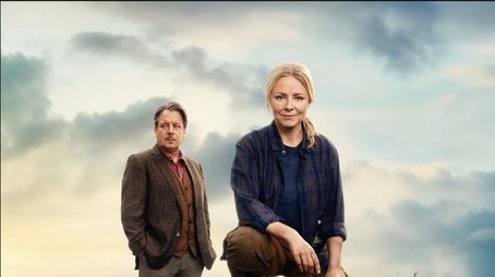 Danefæ (2025) tvshow poster - Click for spoilers and plot summary