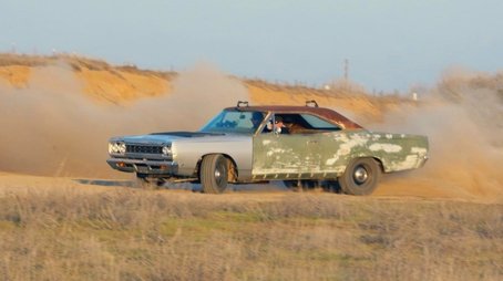 Road Trippin' the Wreck Runner! (2020) - Episode 11 poster and promotional image