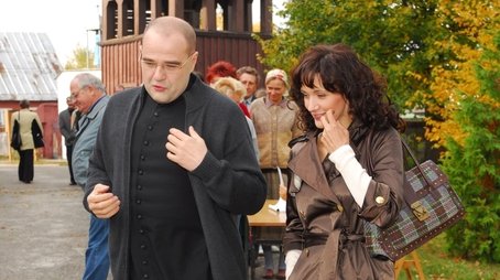 Forcing good deeds (2007) - Episode 10 poster and promotional image