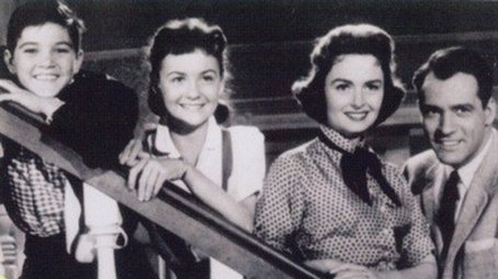 Season 1 (1958) - Season 1 poster and promotional image