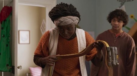 Invisible (2020) - Episode 10 poster and promotional image