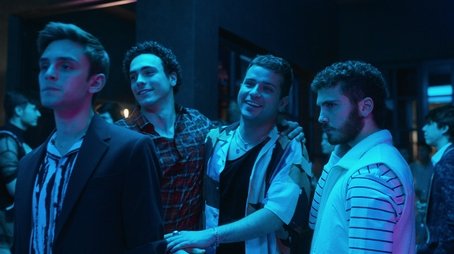 Selfies (2022) - Episode 2 poster and promotional image