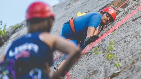 Climbing (2023) - Episode 6 poster and promotional image