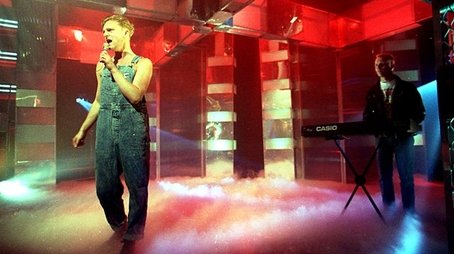 TOTP2 at Christmas (3) (2008) - Episode 9 poster and promotional image
