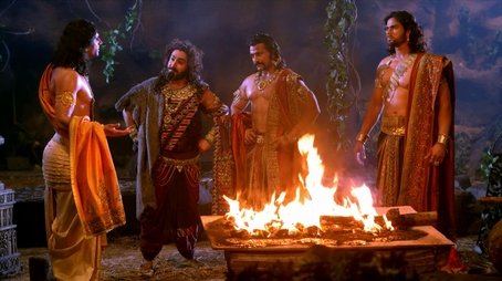 The Pandavas leave for Varnavat (2013) - Episode 3 poster and promotional image