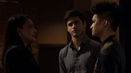 Shadowhunters: Instrumentos Mortais33
