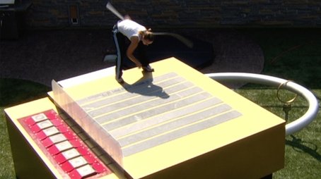 Live Eviction 12 (2005) - Episode 29 poster and promotional image
