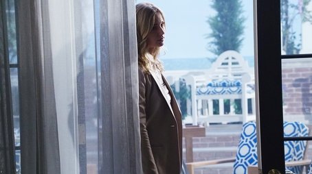Loss (2015) - Episode 17 poster and promotional image