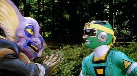 Naniwhat the Heck! A Scramble Crossing Robo!?