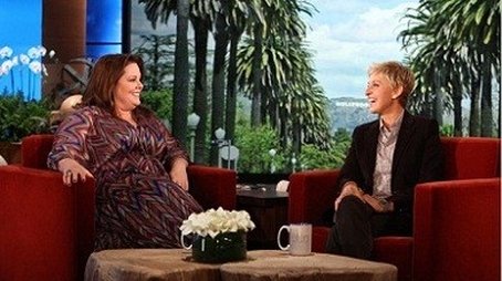Luke Bryan, Melissa McCarthy, Armie Hammer (2011) - Episode 43 poster and promotional image