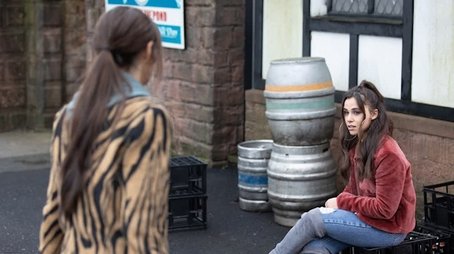 #Hollyoaks (2021) - Episode 35 poster and promotional image