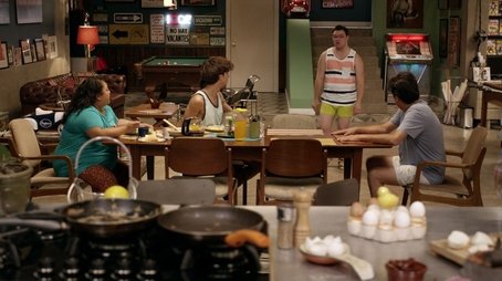 Durmiendo con el enemiguito (2018) - Episode 6 poster and promotional image