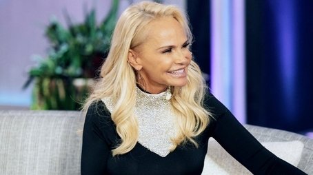 Kristin Chenoweth, Khris Davis, Matchbox Twenty (2023) - Episode 138 poster and promotional image