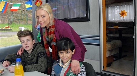 Campingfreunde (2014) - Episode 4 poster and promotional image