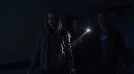 Lights Out (2011) - Episode 19 poster and promotional image