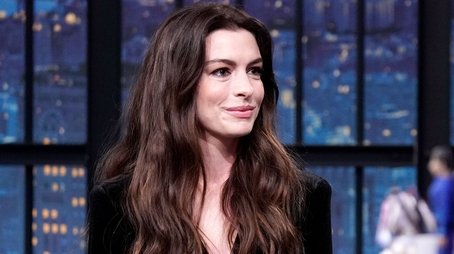 Anne Hathaway, David Byrne (2023) - Episode 4 poster and promotional image