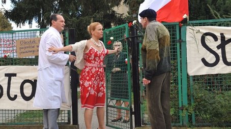 Bohaterski strajk (2009) - Episode 9 poster and promotional image