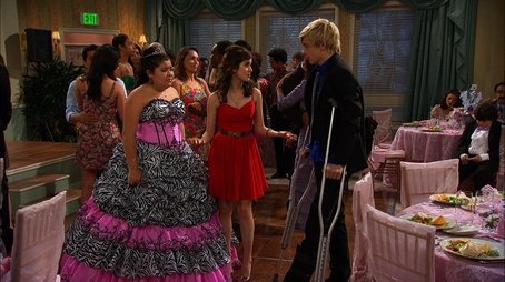 Club Owners & Quinceaneras (2012) - Episode 8 poster and promotional image