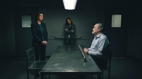 Straight Flush (2021) - Episode 15 poster and promotional image