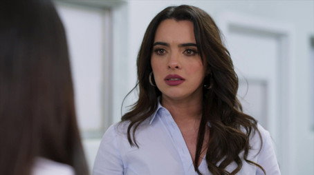 Doménica Montero Évad 1