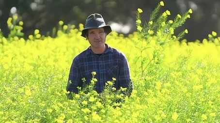 Episode 14 Raised Beds, Highland Oasis & Flowers 101 (2021) - Episode 14 poster and promotional image