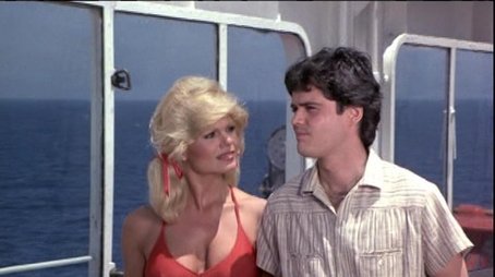 Kinfolk/Sis and the Slicker/Moonlight and Moonshine/Too Close for Comfort/The Affair (1) (1980) - Episode 18 poster and promotional image