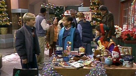 Christmas Shoplifting (1985) - Episode 13 poster and promotional image