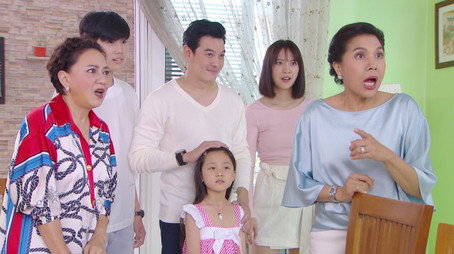 แม่มดเจ้าเสน่ห์ Сезон 1