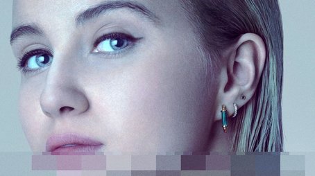 The Girlfriend Experience (2016) poster
