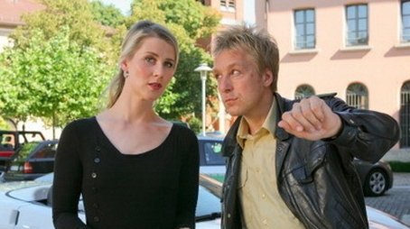 Erst reich, dann tot (2013) - Episode 9 poster and promotional image