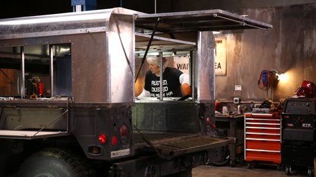 1992 AM General Humvee (2017) - Episode 15 poster and promotional image