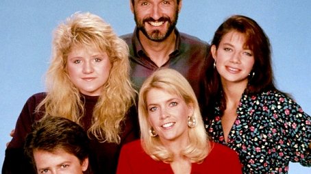 Family Ties (1982) poster