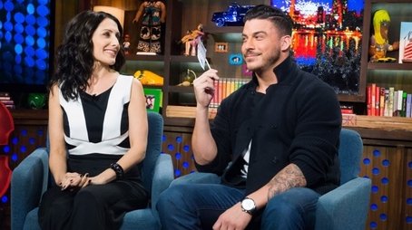 Lisa Edelstein & Jax Taylor (2014) - Episode 194 poster and promotional image