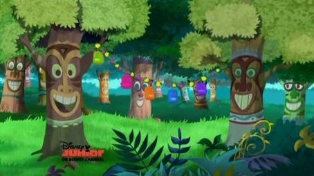 Tiki Tree Luau (2013) - Episode 42 poster and promotional image
