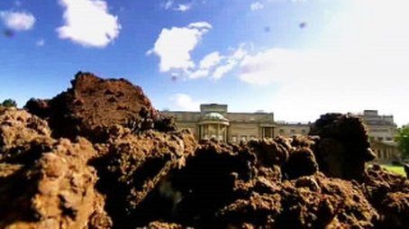 The Big Royal Dig - Windsor Castle, Palace of Holyroodhouse and Buckingham Palace (2006) - Episode 29 poster and promotional image