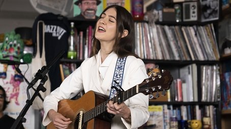 Weyes Blood (2019) - Episode 106 poster and promotional image