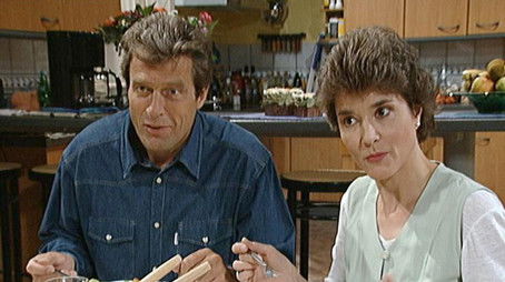 Episode 220 (1995) - Episode 220 poster and promotional image